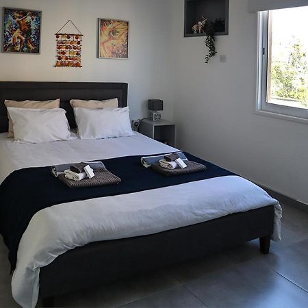 Alex'S Vacation Suite - 100M From The Beach - 6 Guests Paphos Exterior foto
